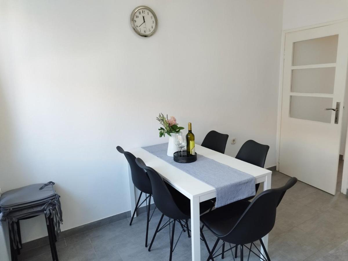 Antemma Apartment Pula Dış mekan fotoğraf