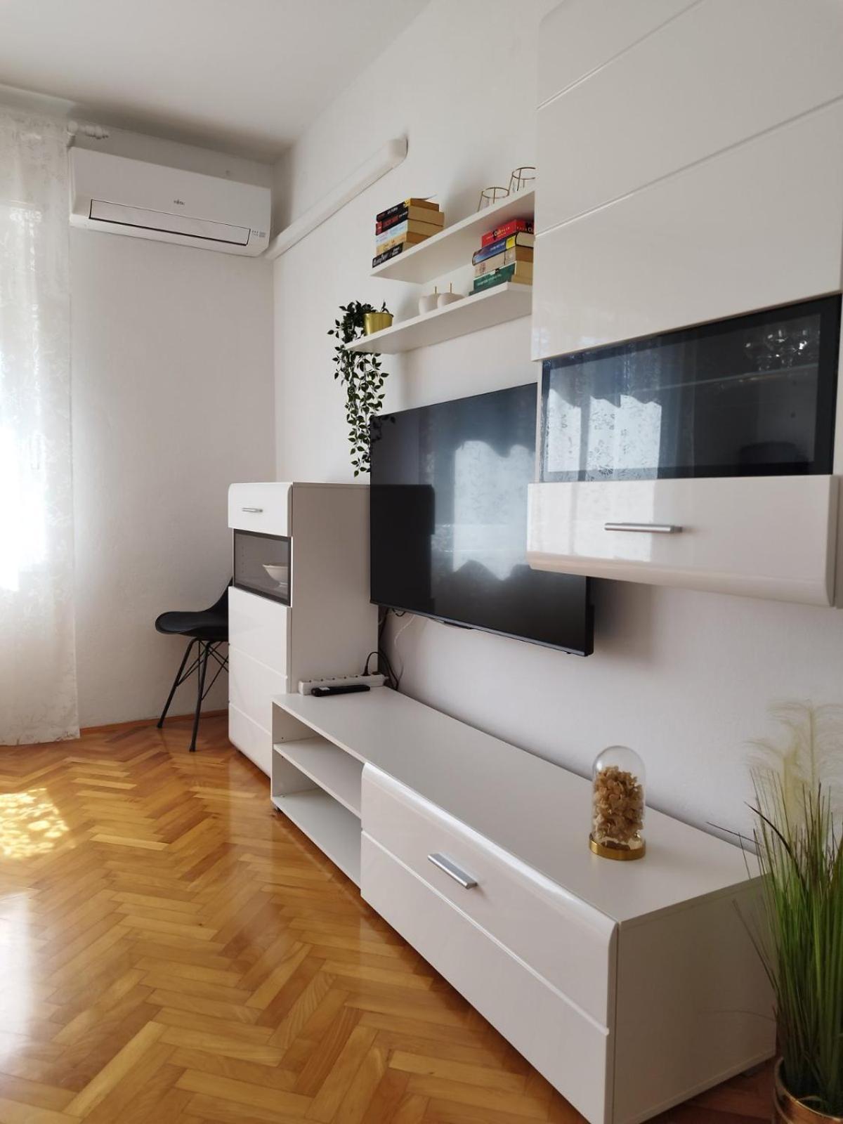 Antemma Apartment Pula Dış mekan fotoğraf
